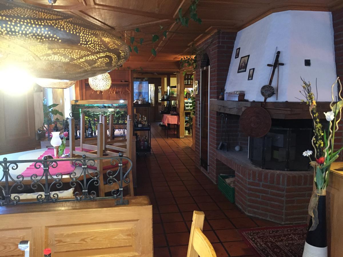 Hotel Restaurant Loewen Sirnach Екстер'єр фото