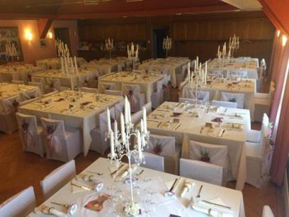 Hotel Restaurant Loewen Sirnach Екстер'єр фото